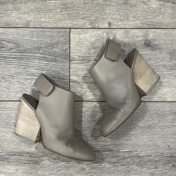 • Vince • Women’s Ingrid Block Heel Ankle Bootie Gray
Velcro Closure Wooden Heel - Picture 2 of 6